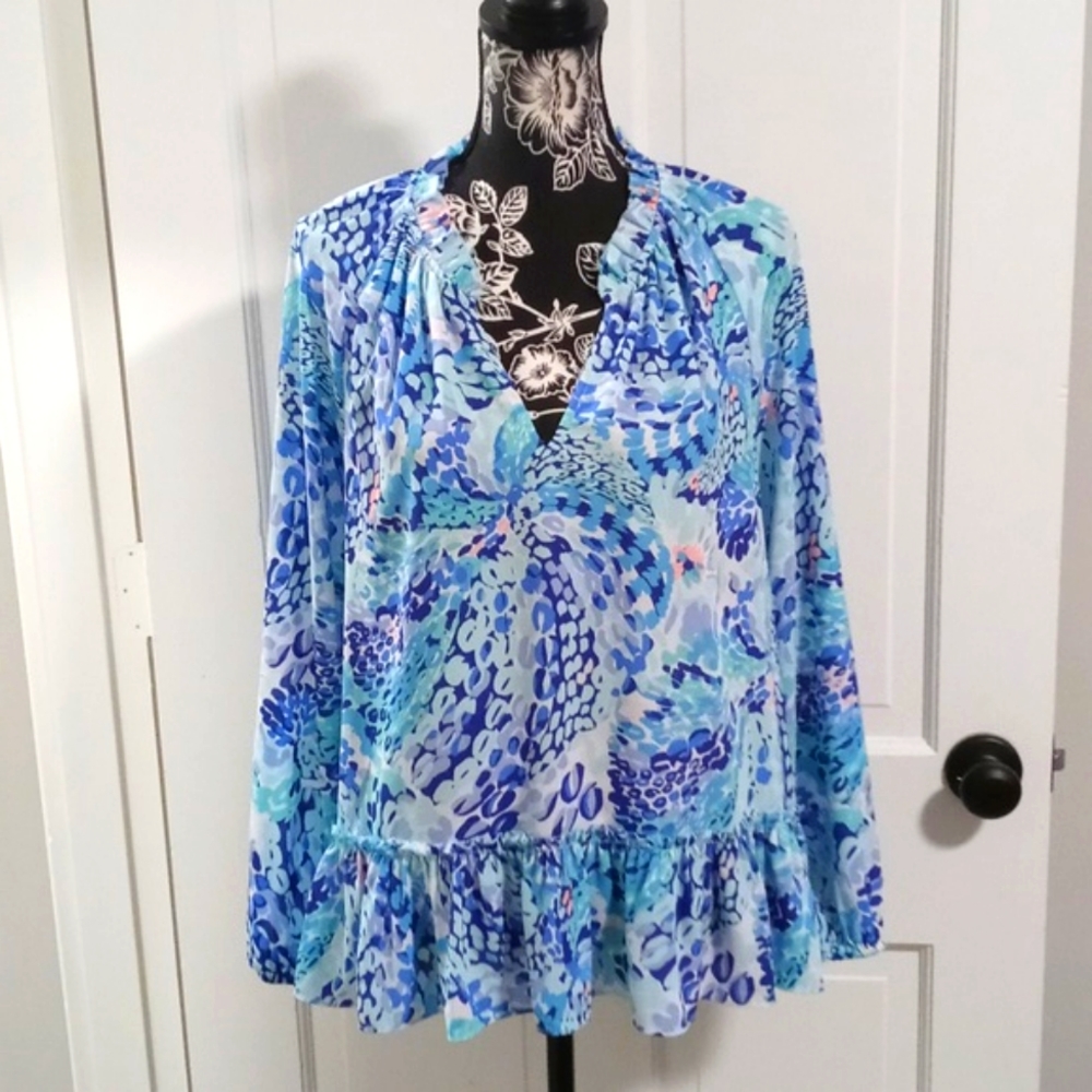 🌊HTF Lilly Pulitzer🌊 - Savanna Top